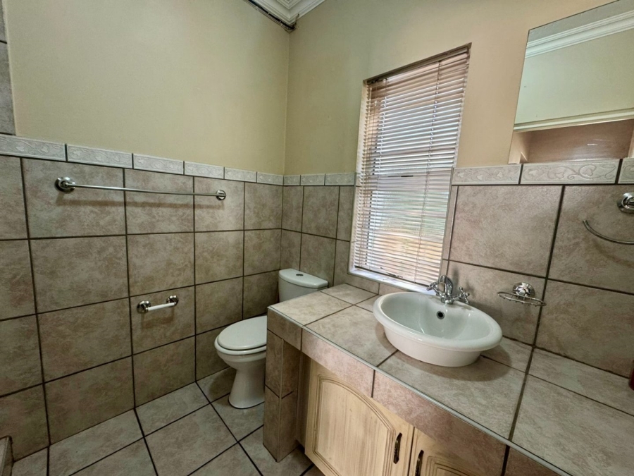 4 Bedroom Property for Sale in Caribbean Beach Club North West